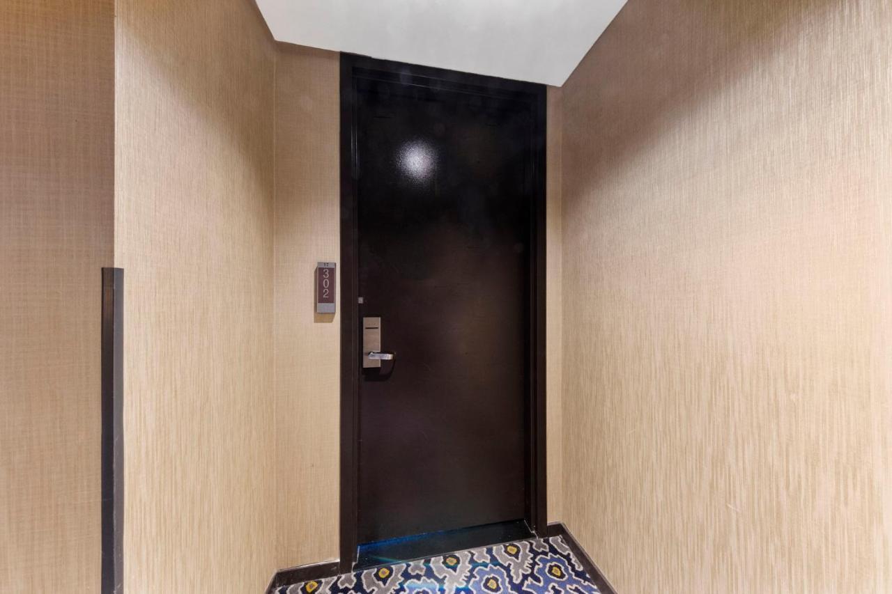 Huge Modern Luxury 17 Floor Panoramic Corner Suite With Open Balcony Las Vegas Extérieur photo