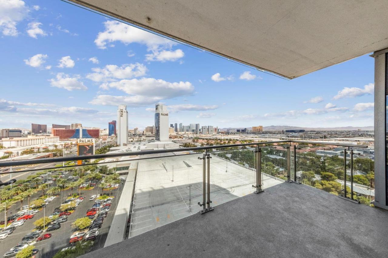 Huge Modern Luxury 17 Floor Panoramic Corner Suite With Open Balcony Las Vegas Extérieur photo
