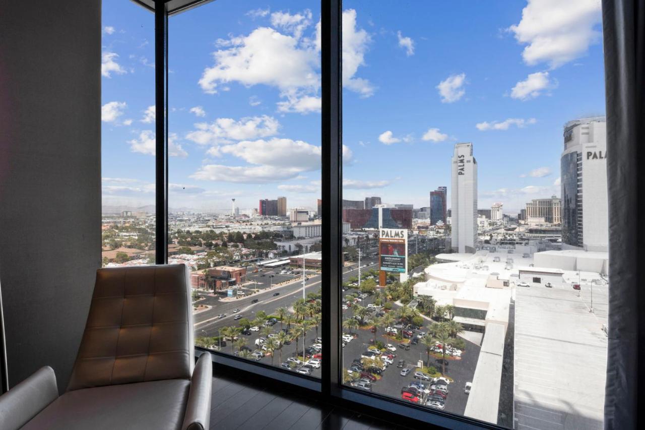 Huge Modern Luxury 17 Floor Panoramic Corner Suite With Open Balcony Las Vegas Extérieur photo