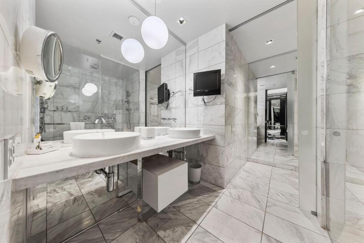 Huge Modern Luxury 17 Floor Panoramic Corner Suite With Open Balcony Las Vegas Extérieur photo